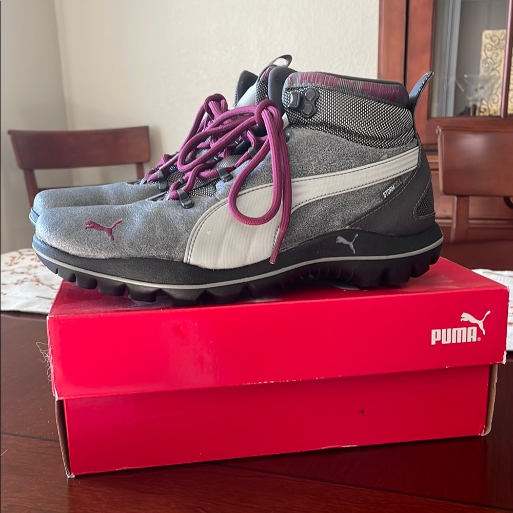 Puma Women's Gray and Purple Hiking Shoes